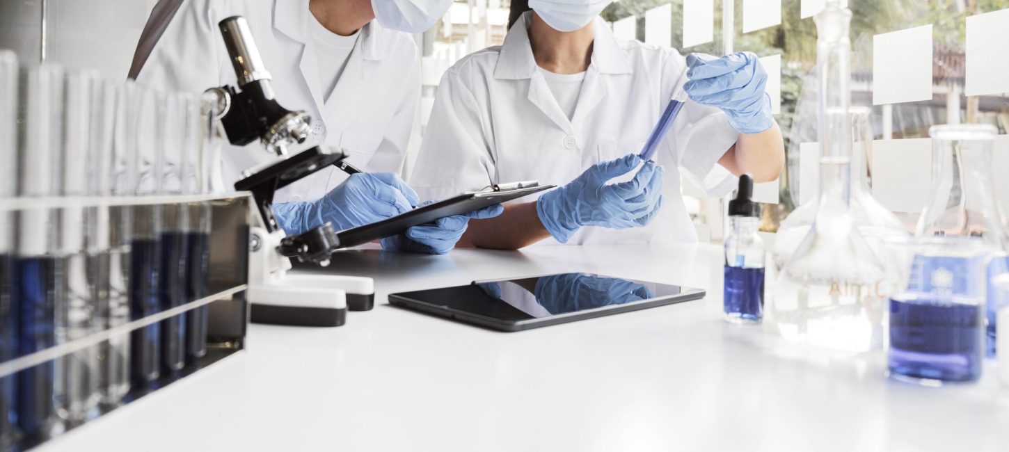 women-working-chemical-project-new-discovery